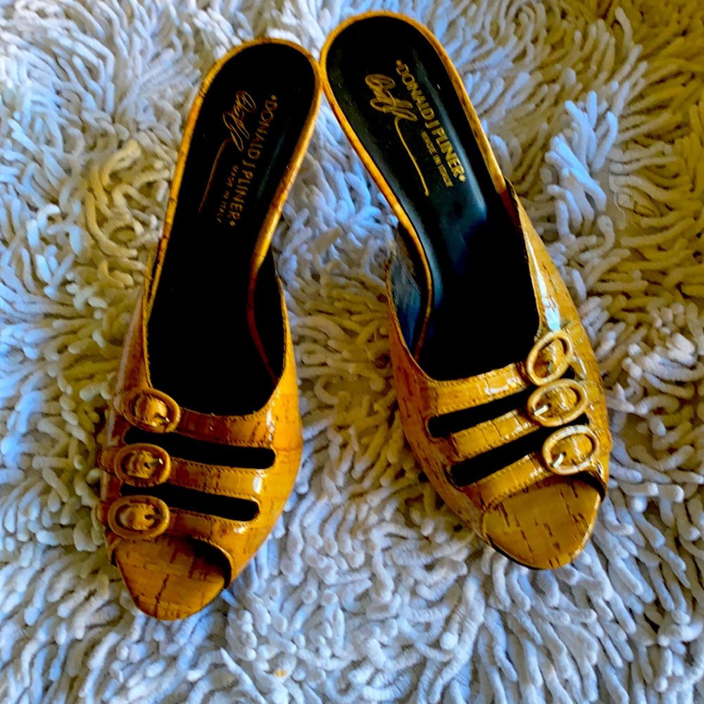 Sandal heels shoes